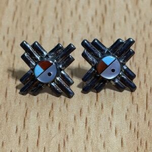 Vintage Native Zia Sunface Sterling Silver Small Stud Earrings